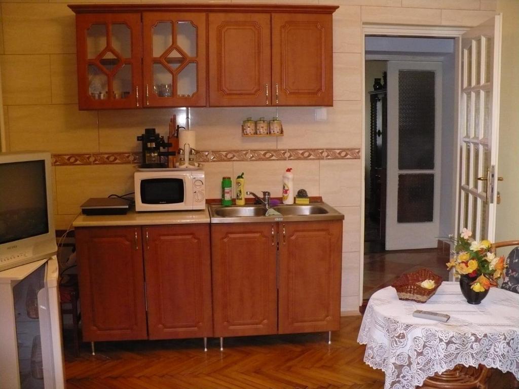 Kitty Apartman Διαμέρισμα Μίσκολτς Εξωτερικό φωτογραφία